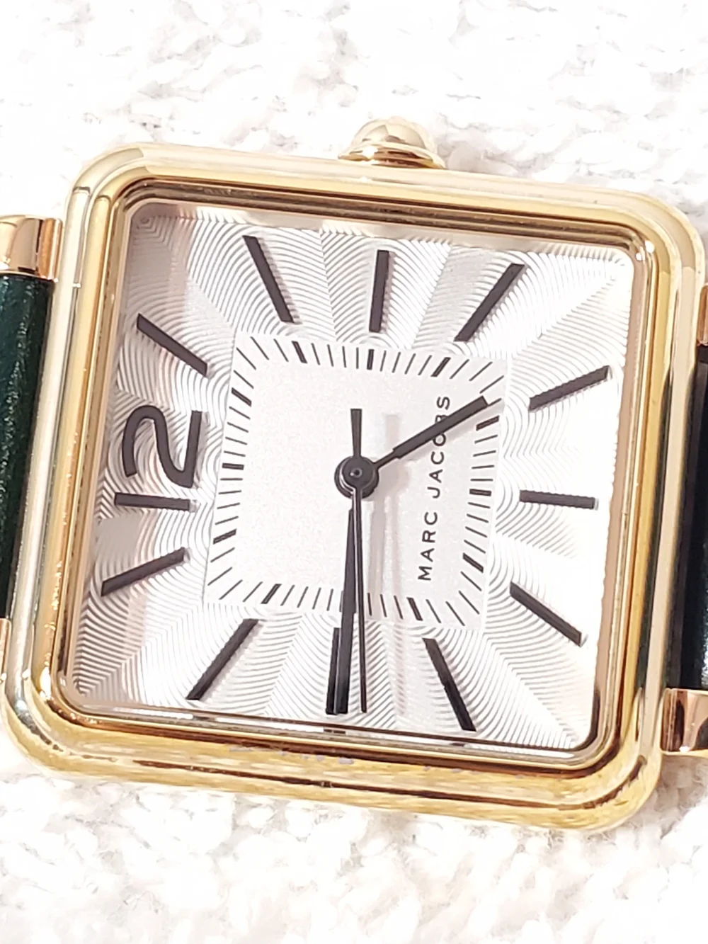 Marc Jacobs no scratches